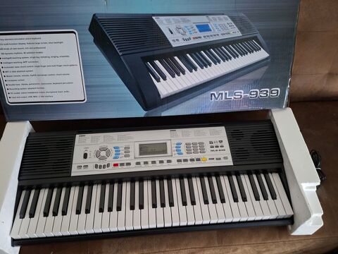 clavier Électronique MLS-939 
61 touches avec sampleur 150 La Ciotat (13)