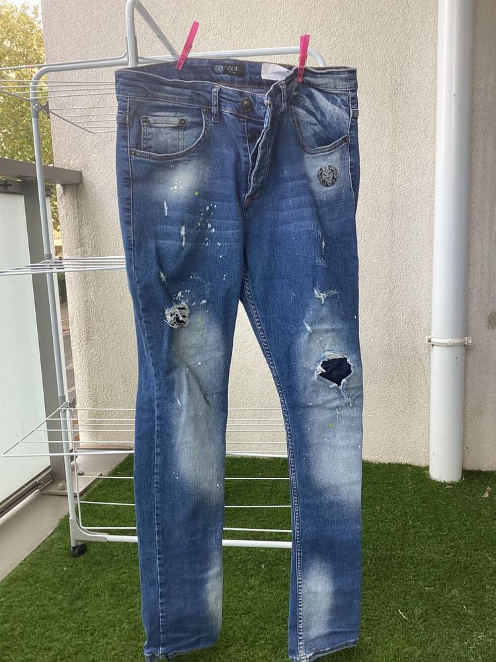 Lot de Jeans et un short homme Vêtements