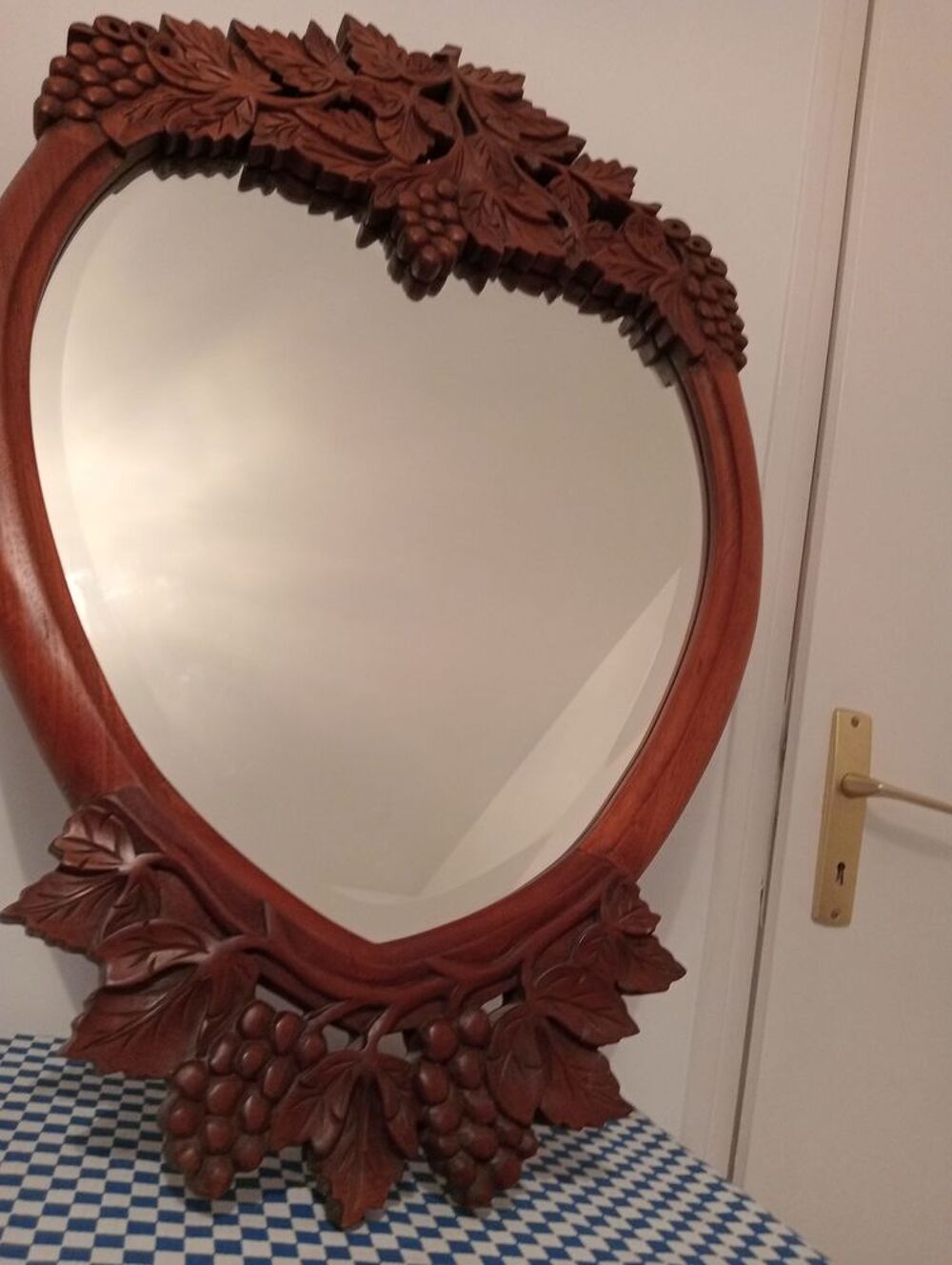 MIROIR EN FORME COEUR Décoration