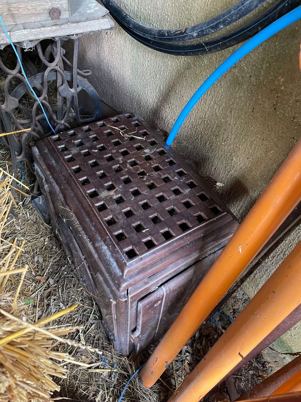 Petit po&ecirc;le &agrave; r&eacute;nover Bricolage