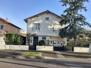  Maison � vendre 4 pi�ces 81 m� Roanne