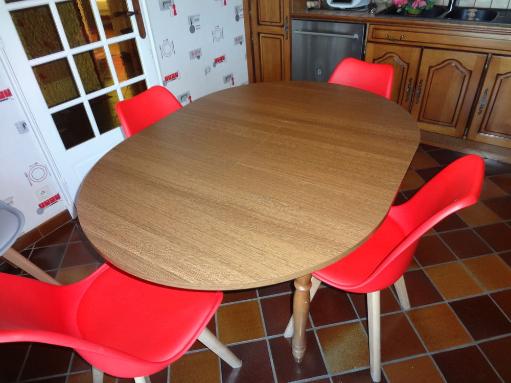 Table cuisine, 4 chaises scandinaves Meubles