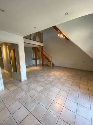  Maison � louer 4 pi�ces 120 m� Wiesviller