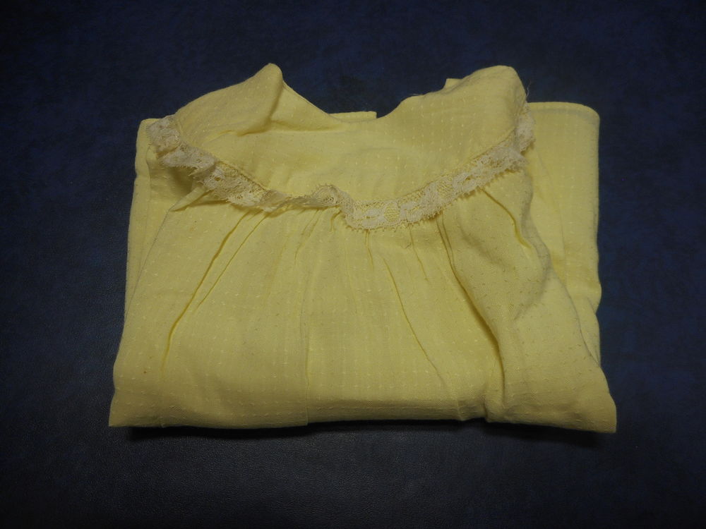 Ancienne blouse jaune pour nourrisson Vêtements enfants