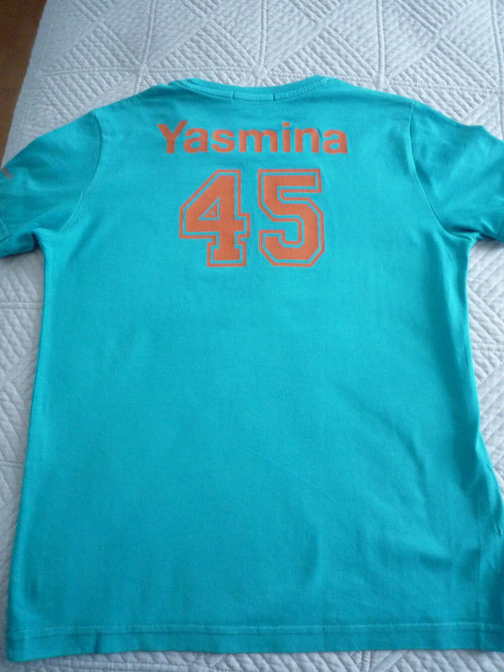 lot de t/shirts. Vêtements enfants