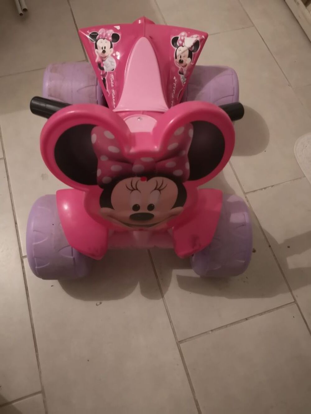 Quad electrique Minnie Disney Jeux / jouets