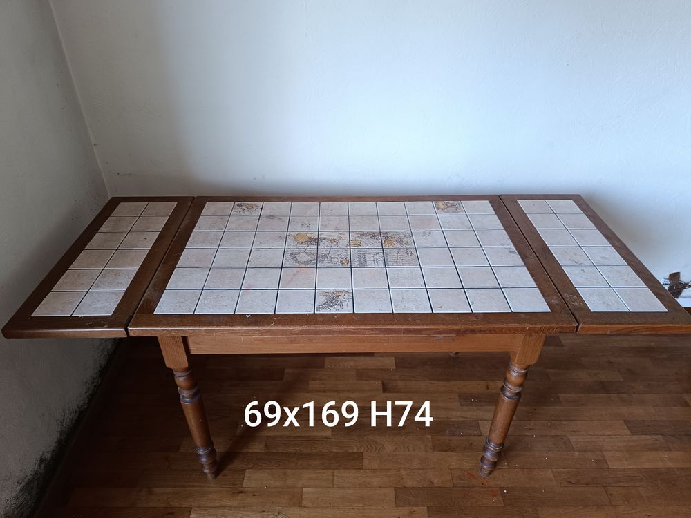 Table &agrave; manger pliable
Meubles