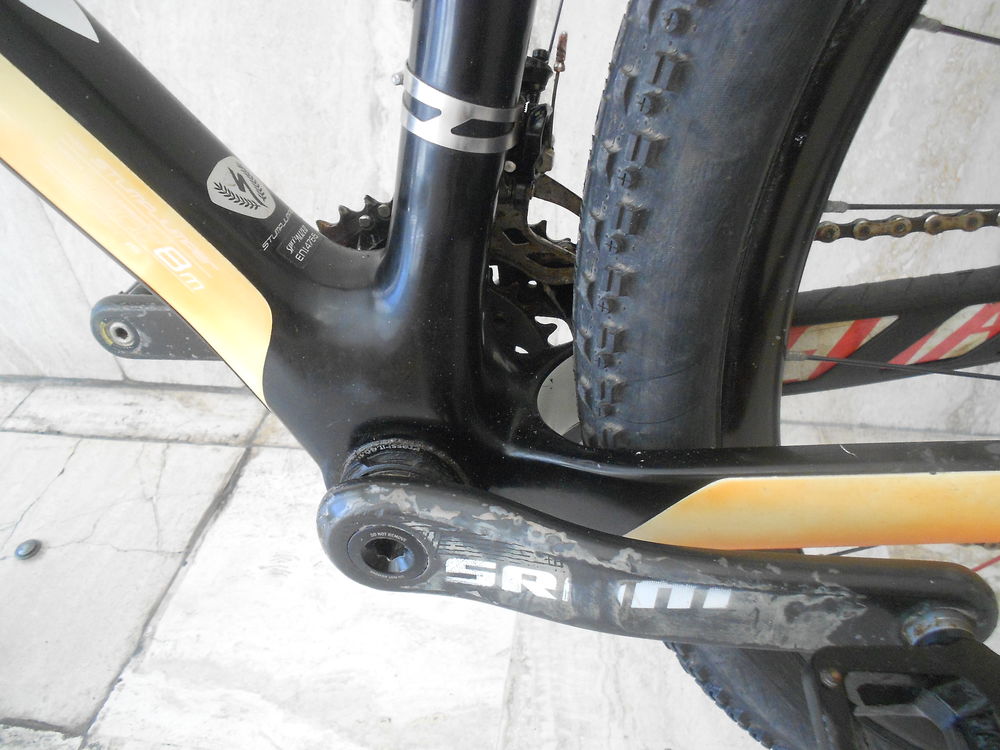 vtt Sp&eacute;cialized Carbone XL Vélos
