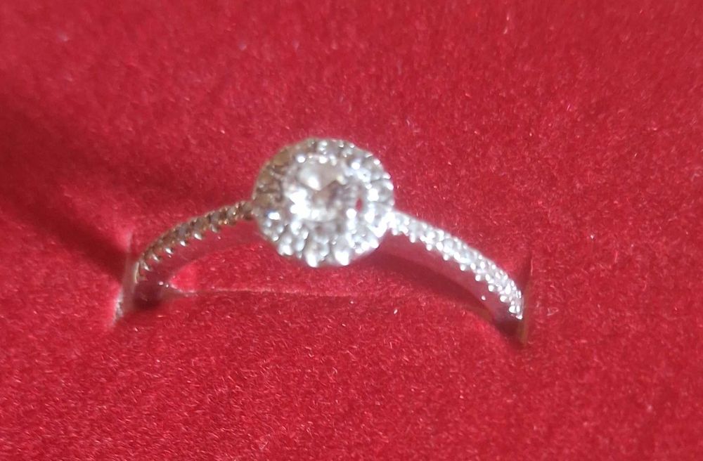 Bague diamant Zeina Bijoux et montres