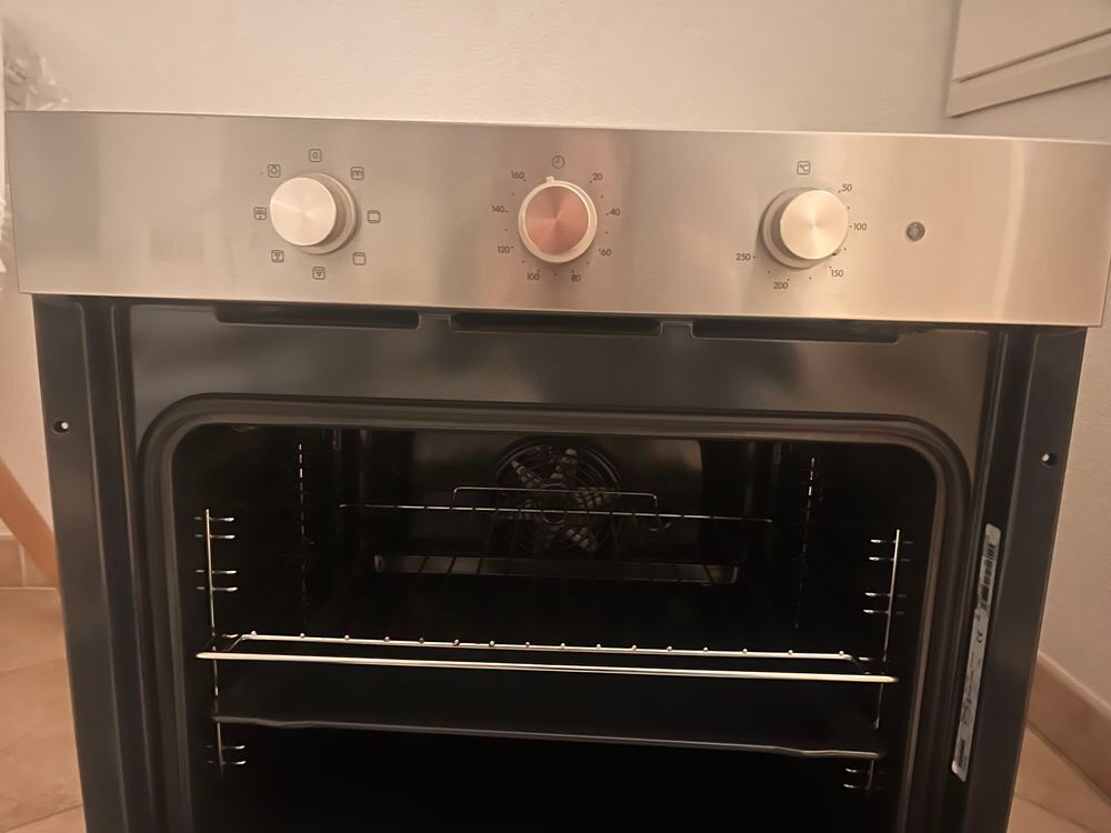 Four encastrable gris "&nbsp;Mattradition&nbsp;" IKEA neuf Electroménager