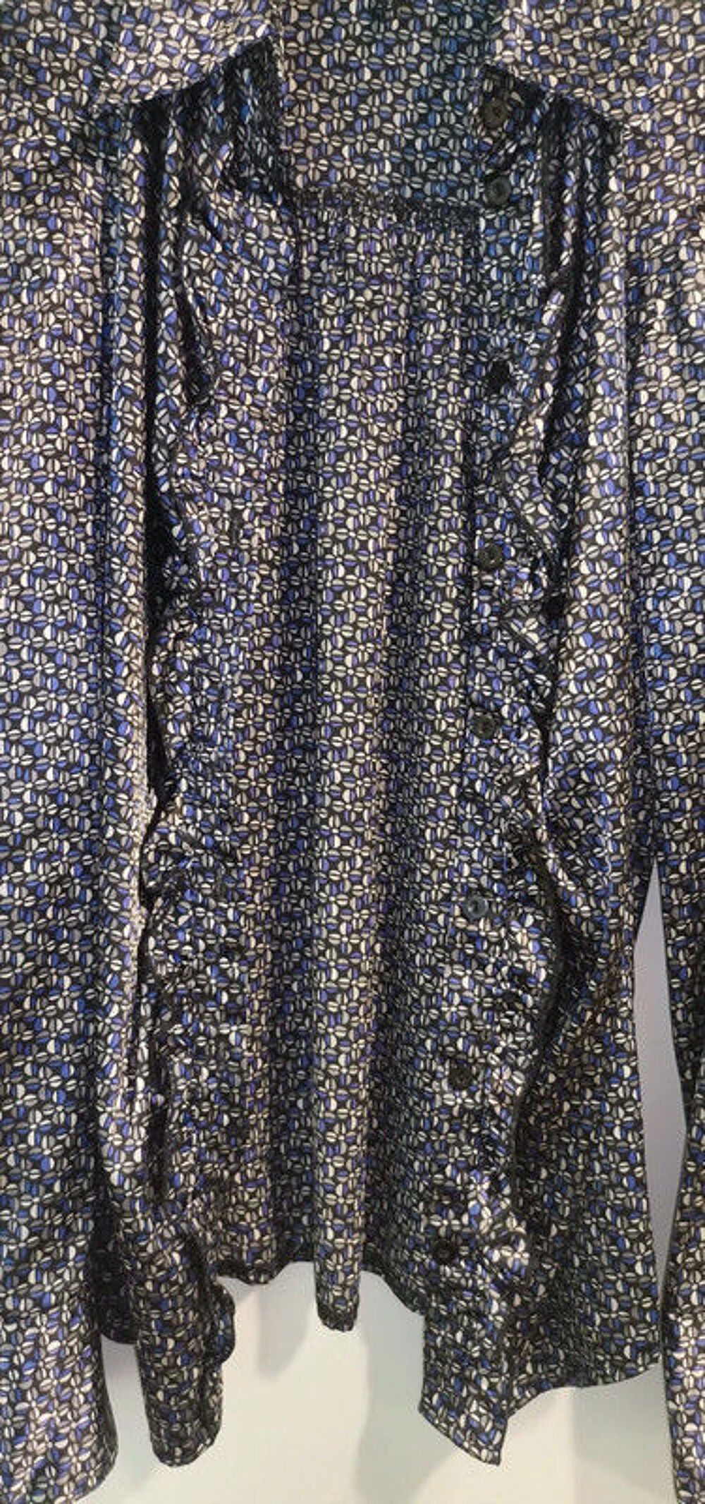 Chemisier chic l&eacute;g&egrave;rement brillant Naf Naf taille 36 Vêtements