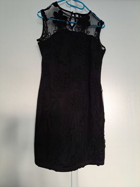 Robe 25 Montpellier (34)