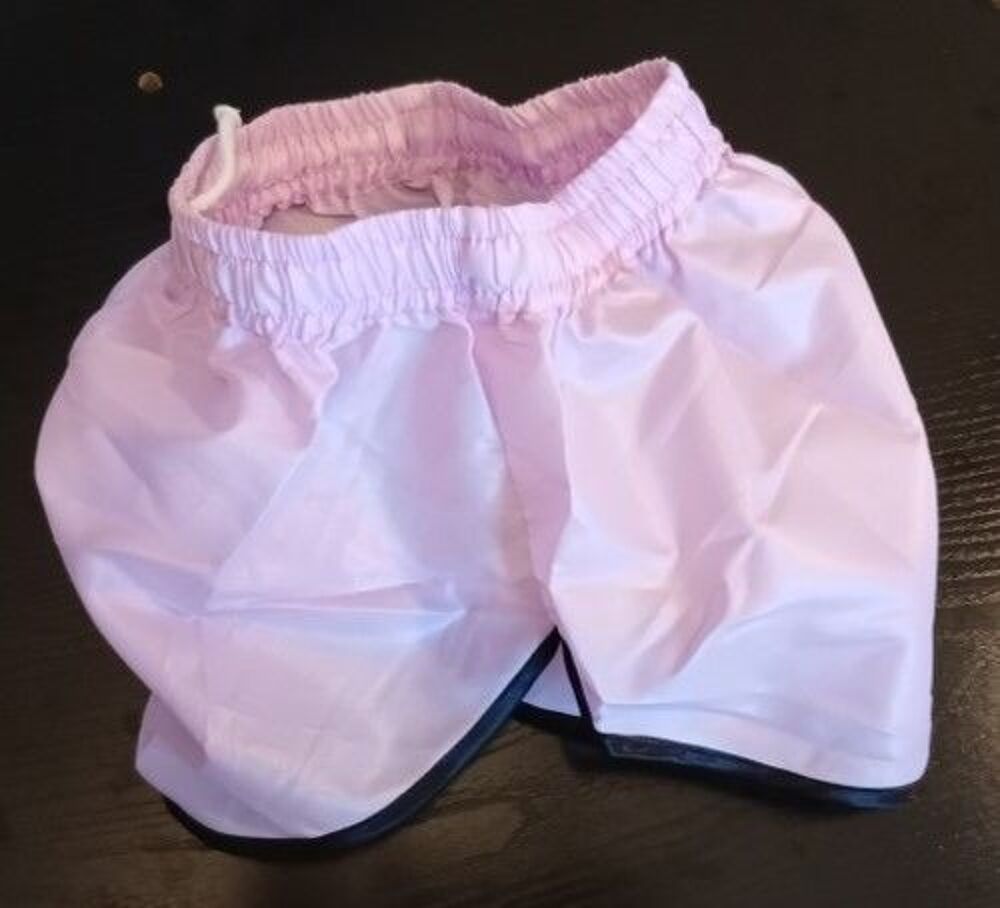Short vintage nylon polyamide parme/noir Taille L 40 Vêtements