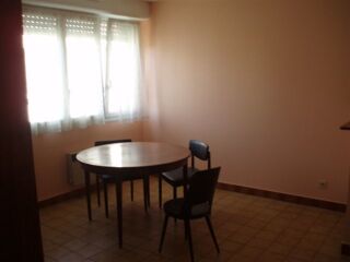  Appartement à louer 2 pièces 30 m²