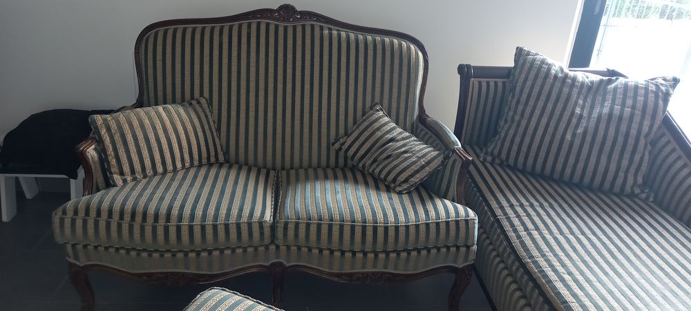 Canap&eacute; et meridienne style Louis XVI Meubles