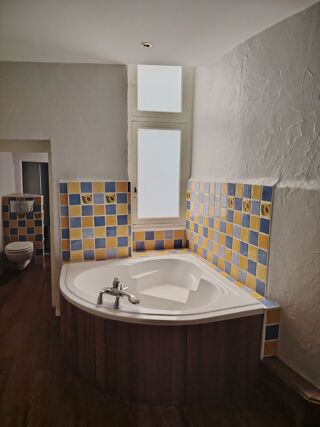  Appartement à louer 2 pièces 58 m²