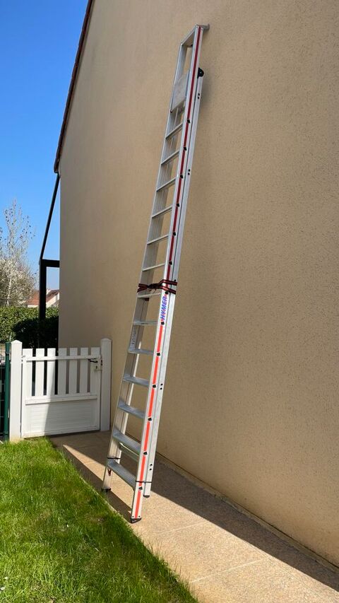Escabeau 14 marches - Hauteur plate-forme = 3.25m -Etat neuf 320 91190 Gif-sur-yvette