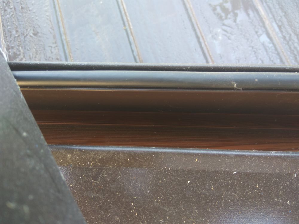 Volet roulant &eacute;lectrique pour fen&ecirc;tre Bricolage