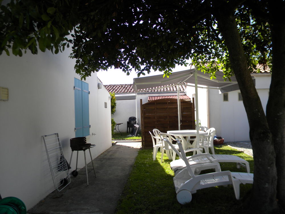   Sur l'ile d'Ol�ron, appartement RdC, Juillet et Ao�t Poitou-Charentes, Ors (17480)