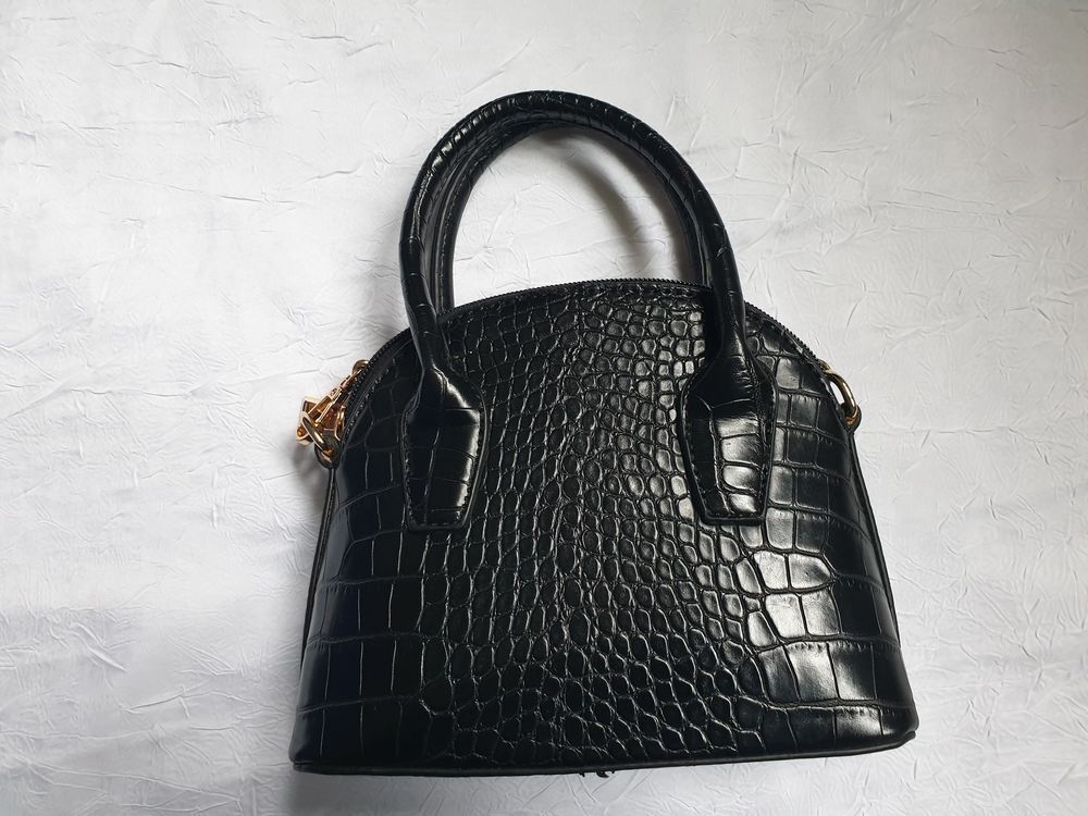 Petit sac &agrave; main noir Maroquinerie