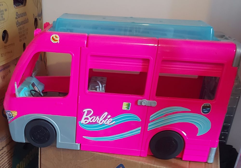 Maison de poup&eacute;es barbie Jeux / jouets