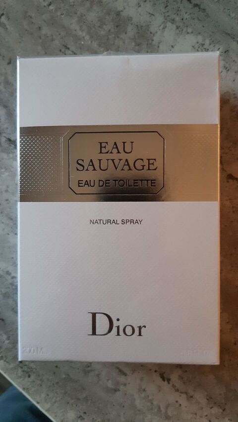 parfum de marque DIOR . 40 Yutz (57)