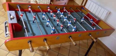 Baby-Foot Vintage Ann�es 50's Rare De Collection 500 Mantes-la-Jolie (78)