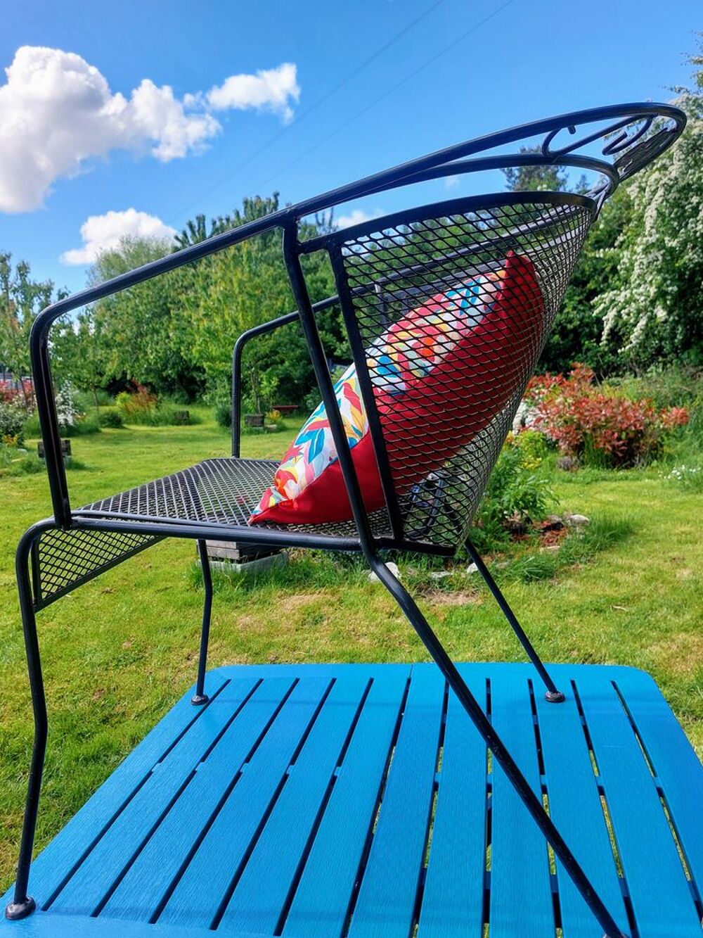 Fauteuil metal decoratif confortable jardin ou maison Décoration