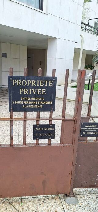  Parking / Garage � louer 10 m� S�vres