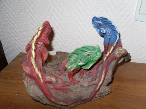 Statue V�randa Iguanes Indon�sie en bois peint 22 cm Parfa 14 Neuville-de-Poitou (86)