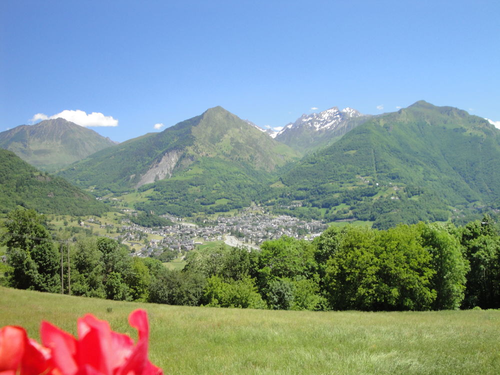   BELLEVUE    APPARTEMENT   T 3      WIFI  JARDIN Midi-Pyrénées, Sazos (65120)