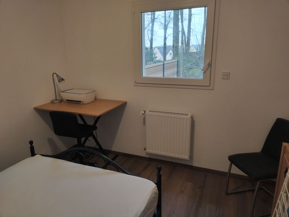 Location Chambre chambre meublée dans maison neuve. Landerneau