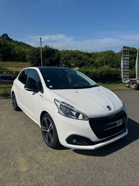 Peugeot 208 1.2 PureTech 110ch S&S BVM5 GT Line