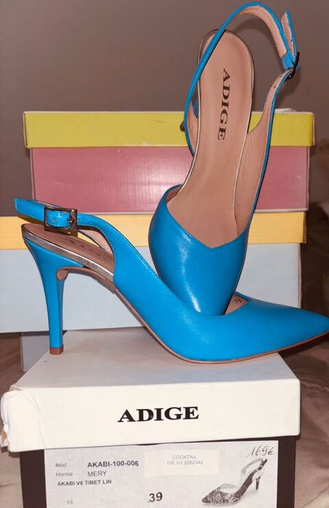 Chaussures  de marque adige 30 Les Abymes (97)