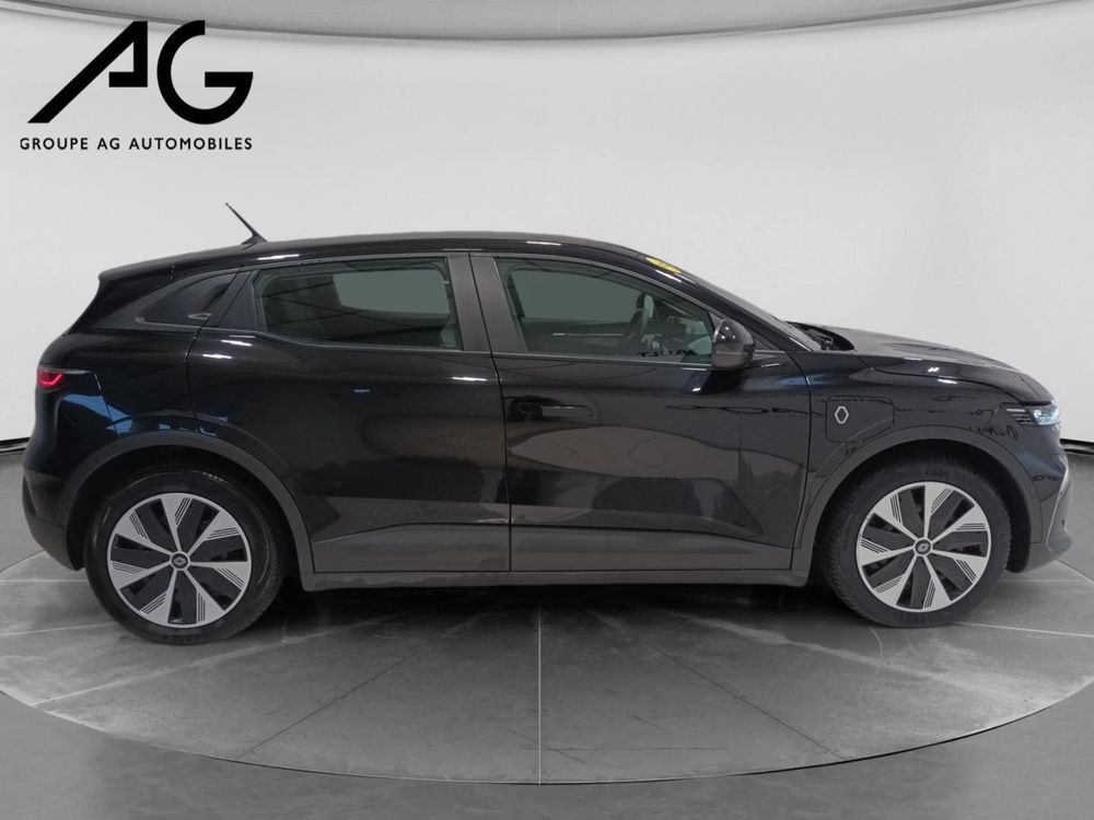 M&eacute;gane Megane E-Tech EV60 220ch super charge Evolution 2023 occasion 08000 Charleville-M&eacute;zi&egrave;res