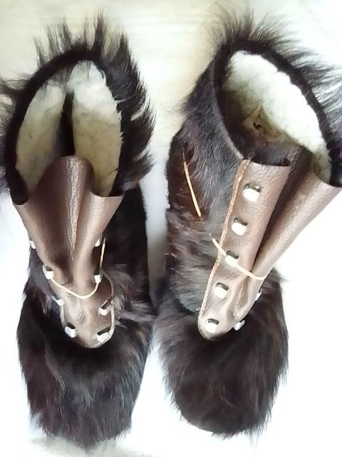 CHAUSSURES DE NEIGE OU GRAND FROID 7 Paris 19 (75)