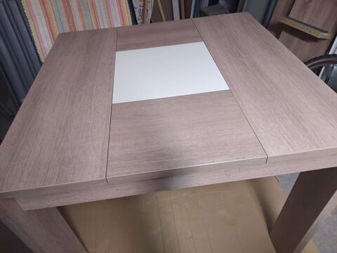 Table carre en bois 100 Mzires-sur-Seine (78)