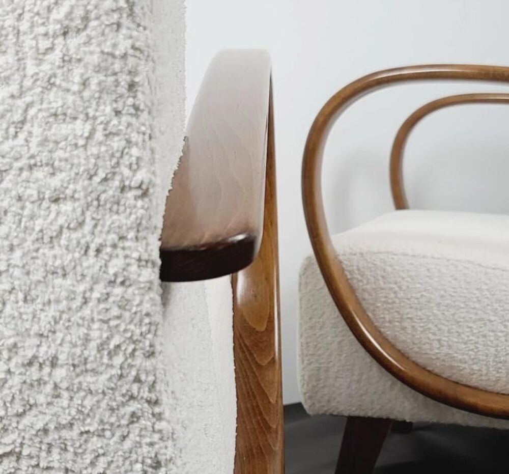 Magnifiques fauteuils restaur&eacute;s Art D&eacute;co Jindrich Halabala 1940s Meubles