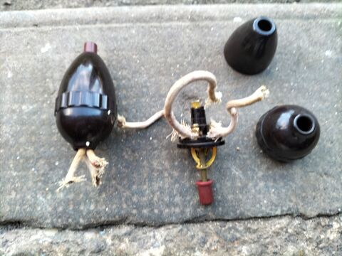 bouton t�te de lit POIRE 25 Le Mont-Saint-Michel (50)