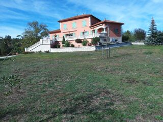  Villa à vendre 6 pièces 180 m²