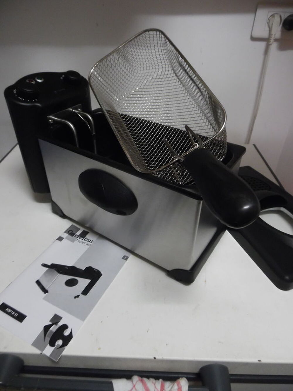 FRITEUSE ELECTRIQUE NEUVE Electroménager