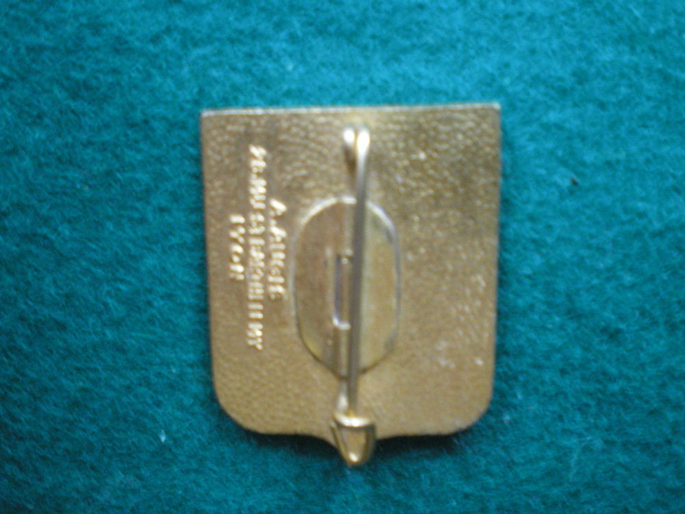 Insigne de marine - Aviso Dragueur Chevreuil. 