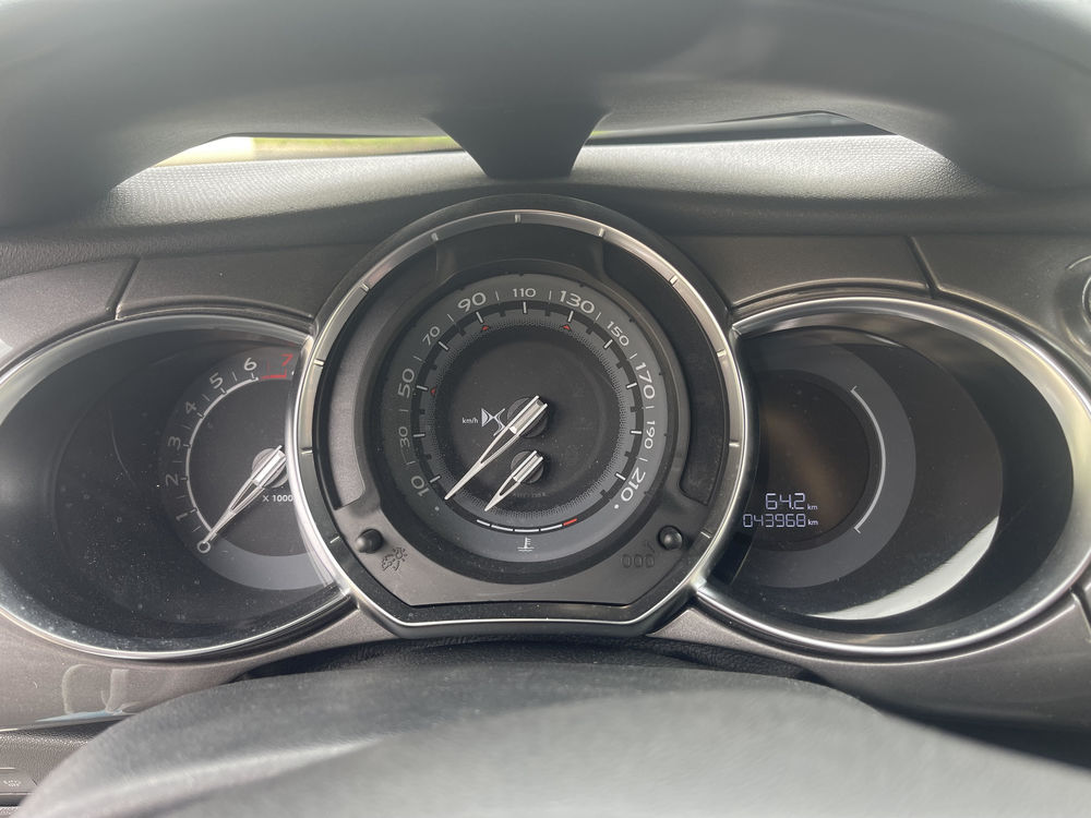 DS3 DS 3 PureTech 110 S&S BVM So Chic 2015 occasion 18230 Saint-Doulchard