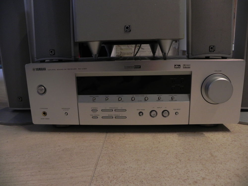 Amplificateur Home Cin&eacute;ma sortie son DTS 5.1 + 6 enceintes Audio et hifi