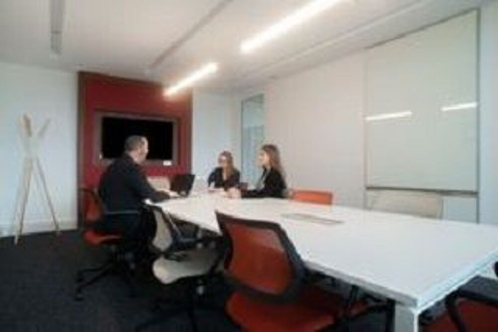   Espaces de bureau professionnels � RENNES, Cesson  aux conditions int�gralement flexibles 