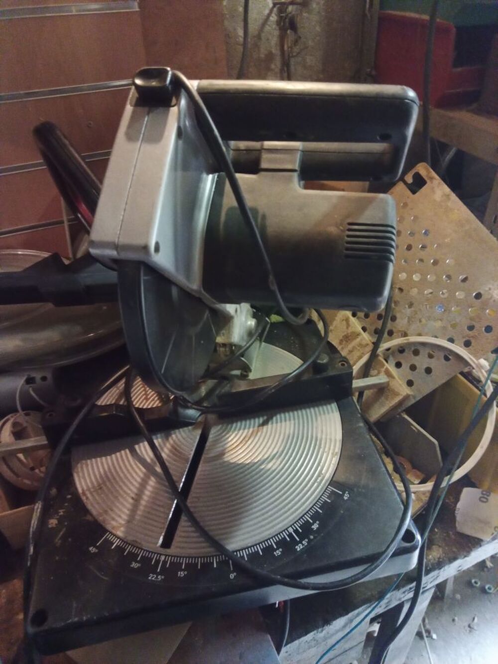 Scie circulaires ( 2 mod&egrave;les au choix ) Bricolage