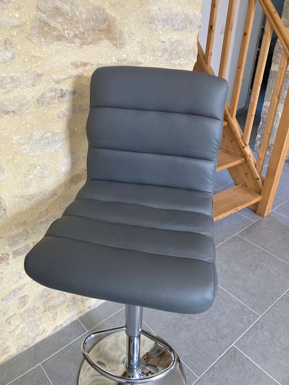Lot 6 tabourets haut Meubles