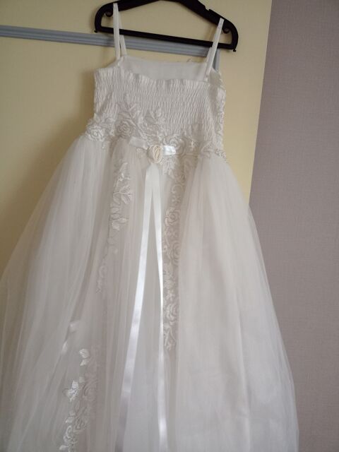 Robe de crmonies 40 Trignac (44)