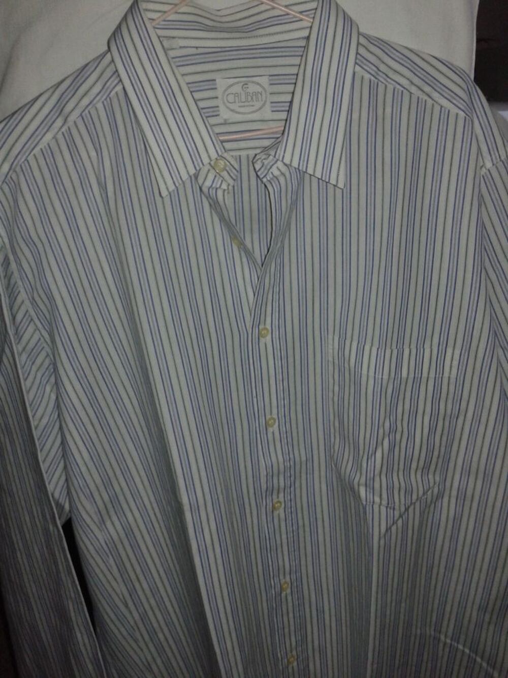  
chemises neuves manches longues Vêtements