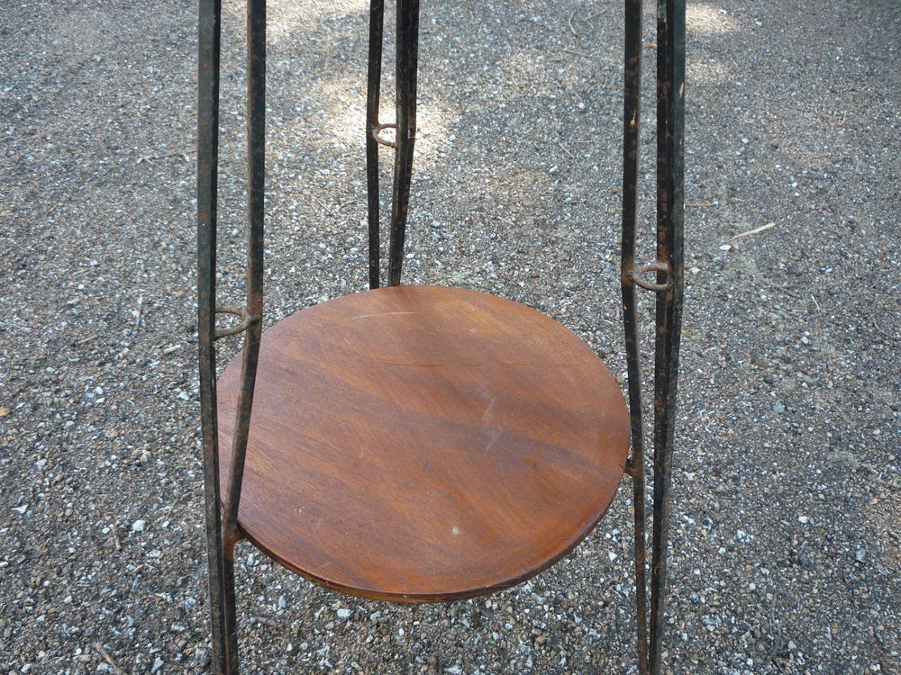 Sellette d&eacute;co design/tablette/gueridon Meubles